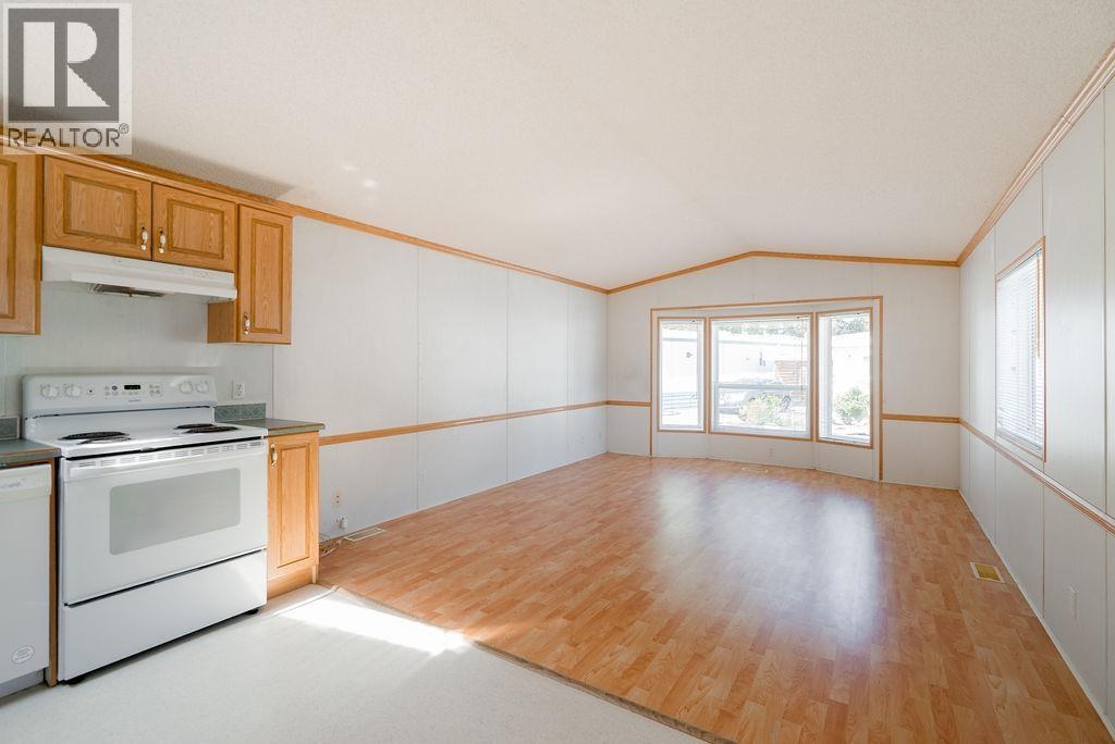 132 19682 Poplar Drive, Pitt Meadows, British Columbia  V3Y 1Z3 - Photo 10 - R3123620