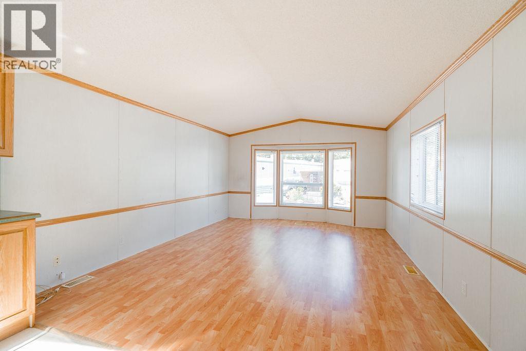 132 19682 Poplar Drive, Pitt Meadows, British Columbia  V3Y 1Z3 - Photo 11 - R3123620