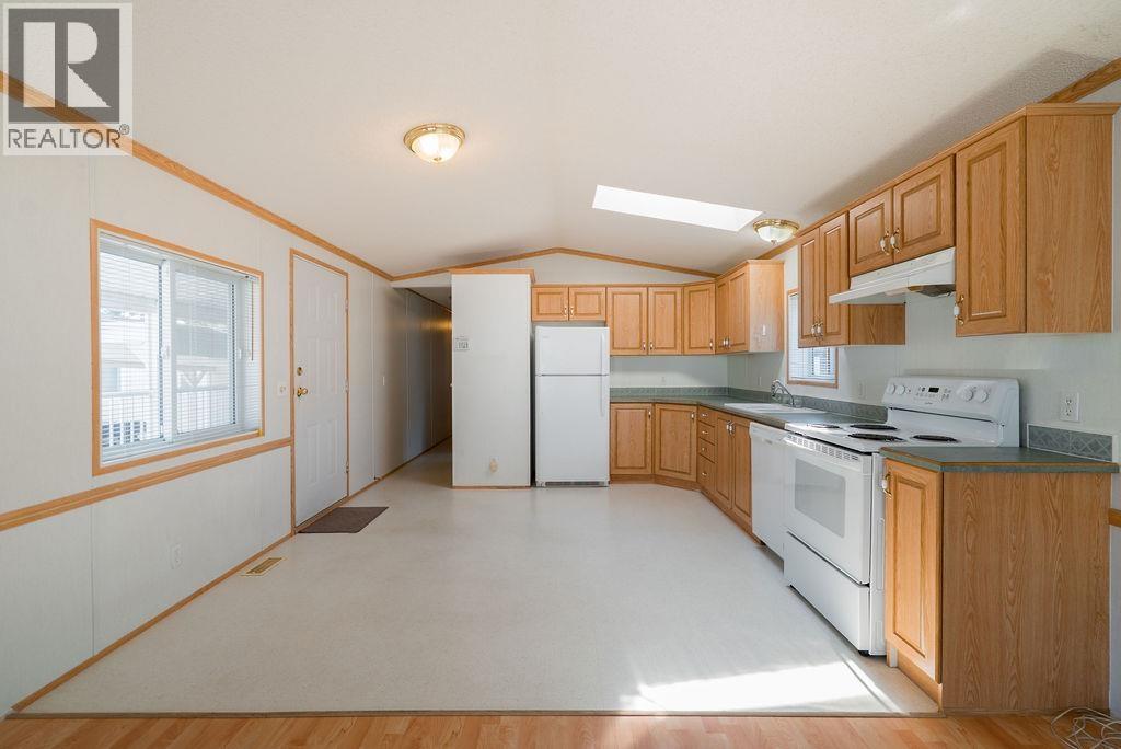 132 19682 Poplar Drive, Pitt Meadows, British Columbia  V3Y 1Z3 - Photo 6 - R3123620