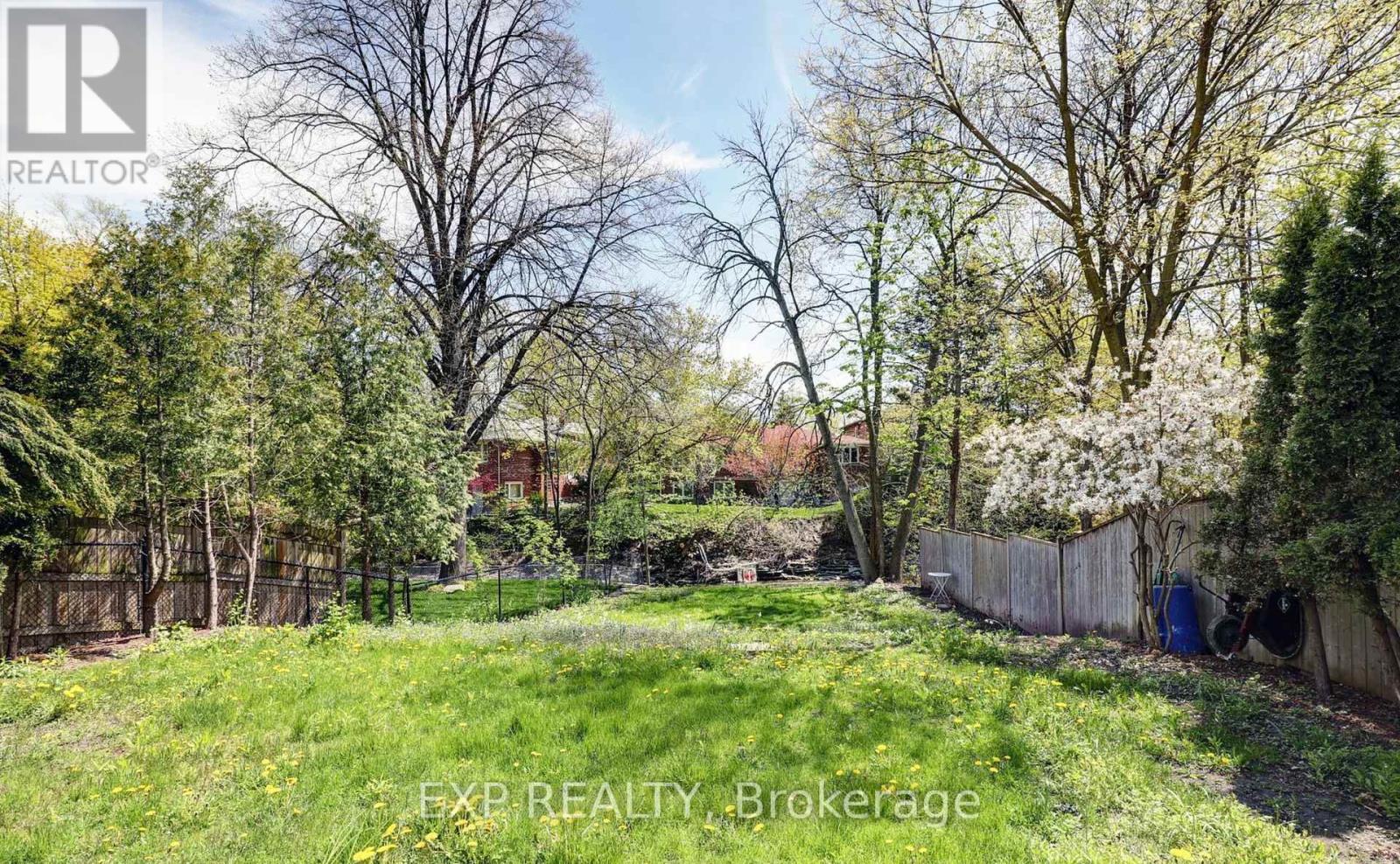 142 Thompson Avenue, Toronto, Ontario  M8Z 3V2 - Photo 29 - W13064606