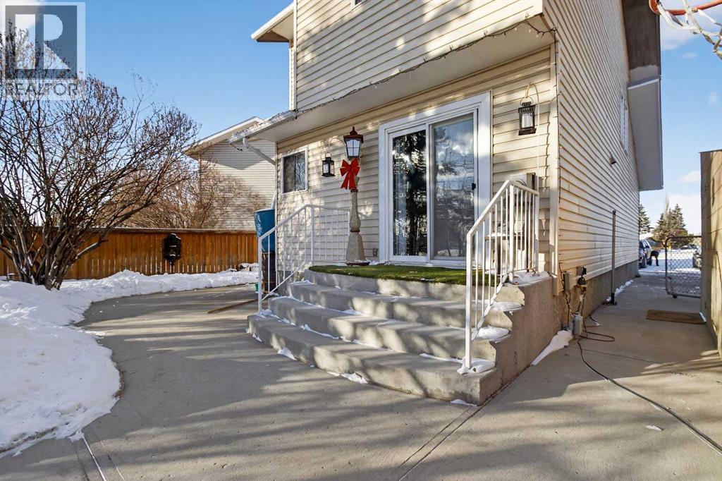 77 Summerfield Road Se, Airdrie, Alberta  T4B 1X8 - Photo 39 - A2291518