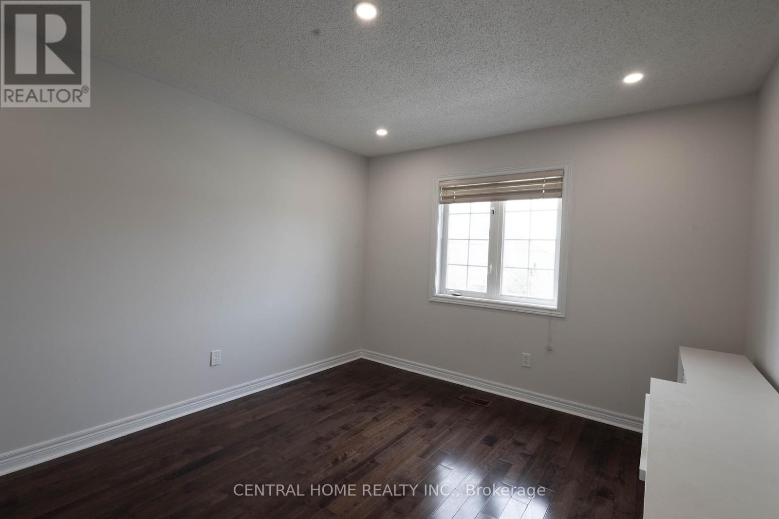 165 Manorheights Street, Richmond Hill, Ontario  L4S 2S8 - Photo 12 - N12858770