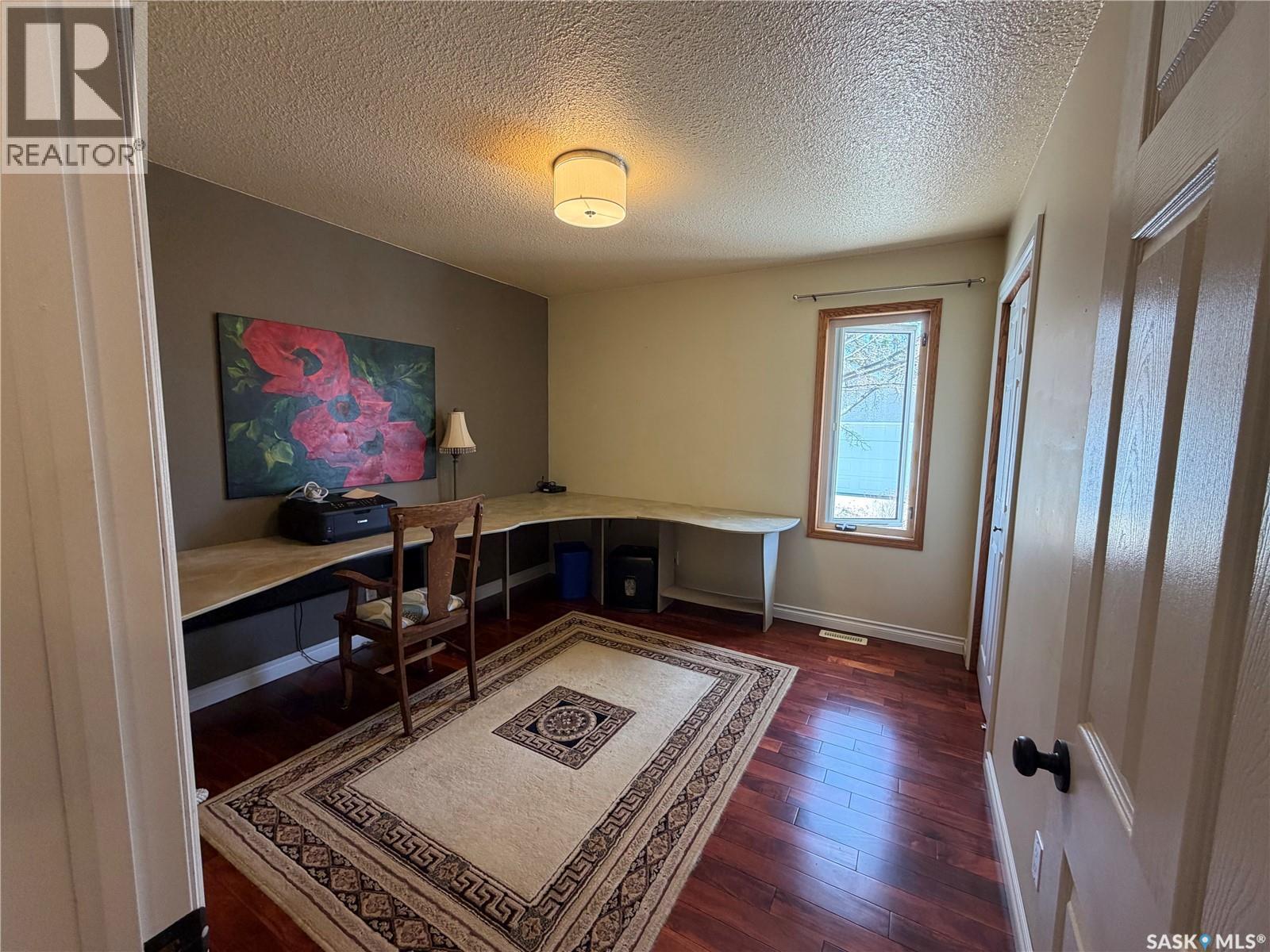1666 Marshall Crescent, Moose Jaw, Saskatchewan  S6H 3G7 - Photo 10 - SK035797
