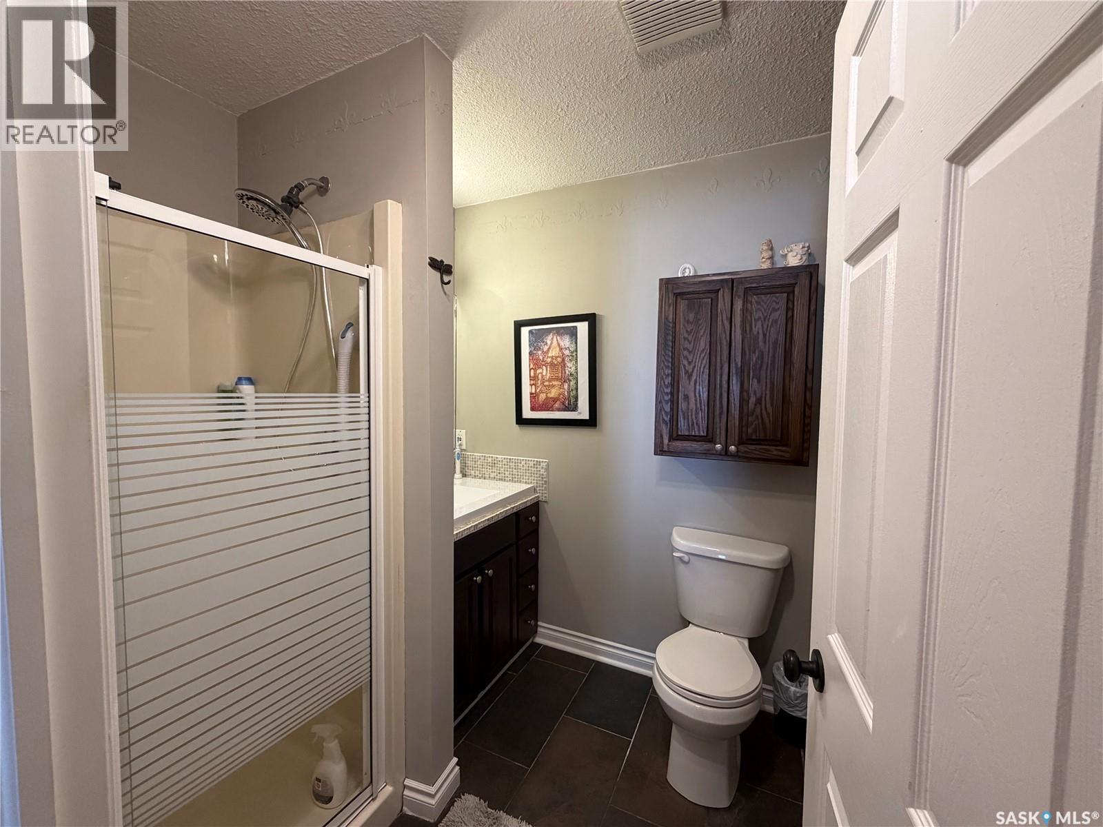 1666 Marshall Crescent, Moose Jaw, Saskatchewan  S6H 3G7 - Photo 15 - SK035797