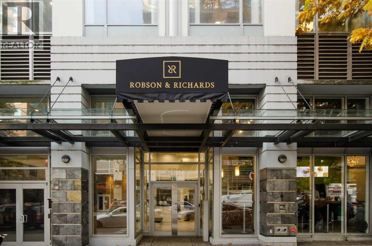 801 480 ROBSON STREET, Vancouver, British Columbia