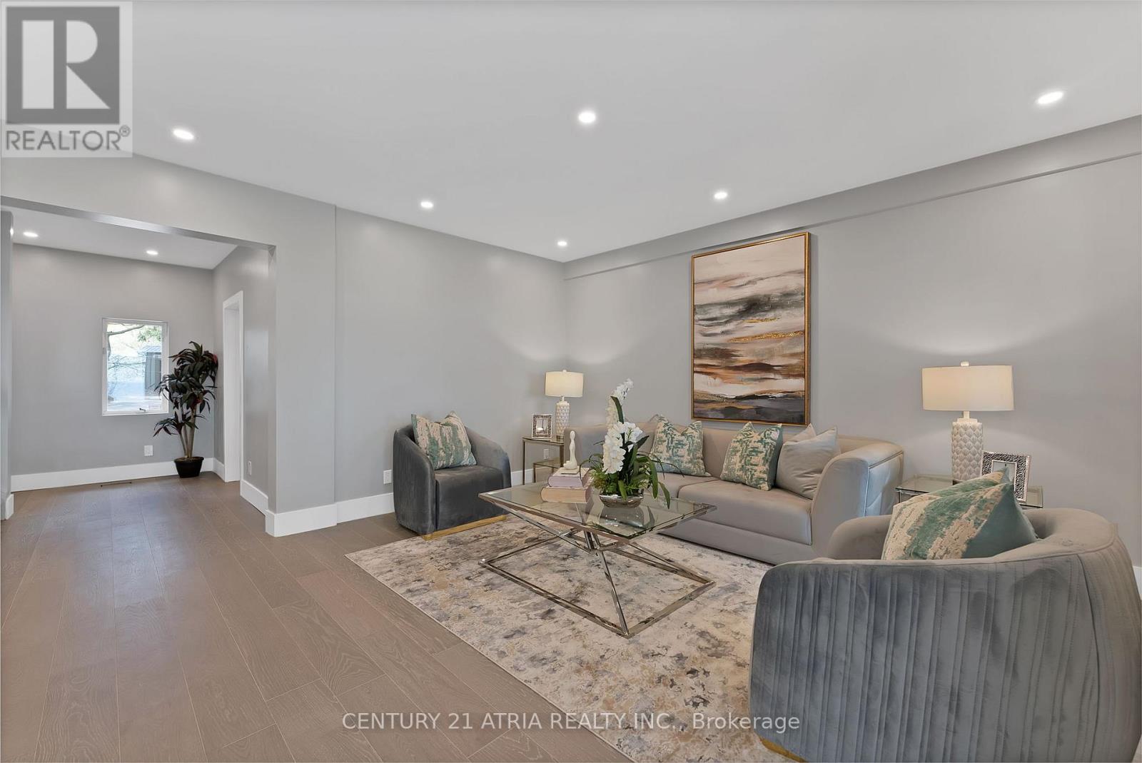 33 Bellehaven Crescent, Toronto, Ontario  M1M 1H2 - Photo 8 - E13124534