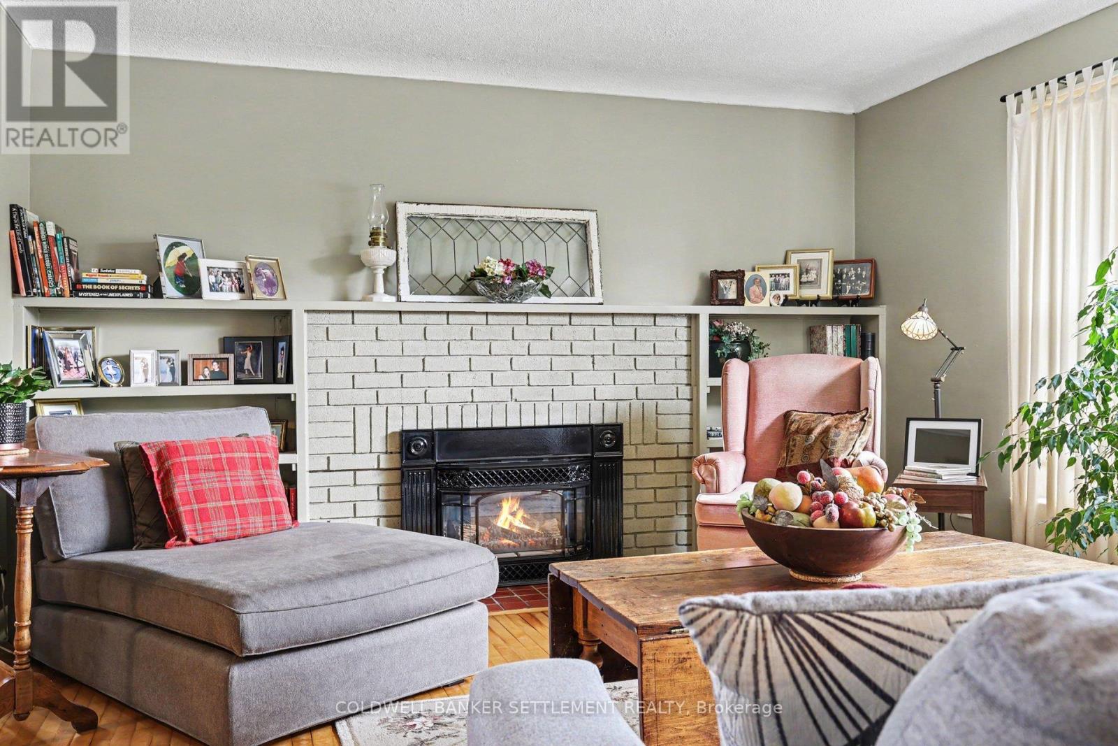 71 Harvey Street, Perth, Ontario  K7H 1X1 - Photo 4 - X13125678