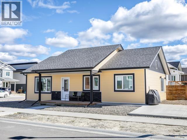 69 Mascot Street, Whitehorse, Yukon  Y1A 0S4 - Photo 1 - 17261