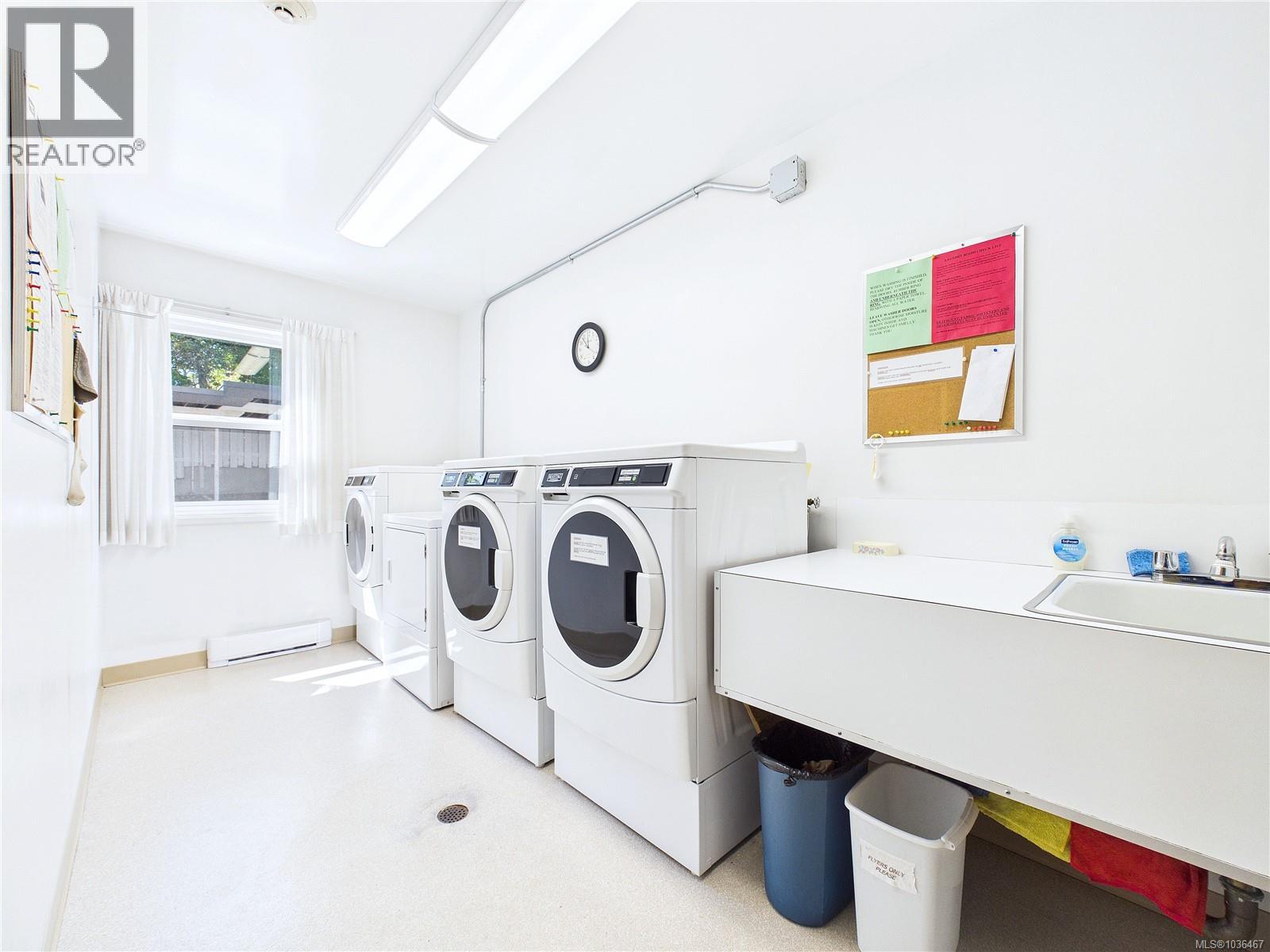 401 1665 Oak Bay Ave, Victoria, British Columbia  V8R 1B5 - Photo 32 - 1036467