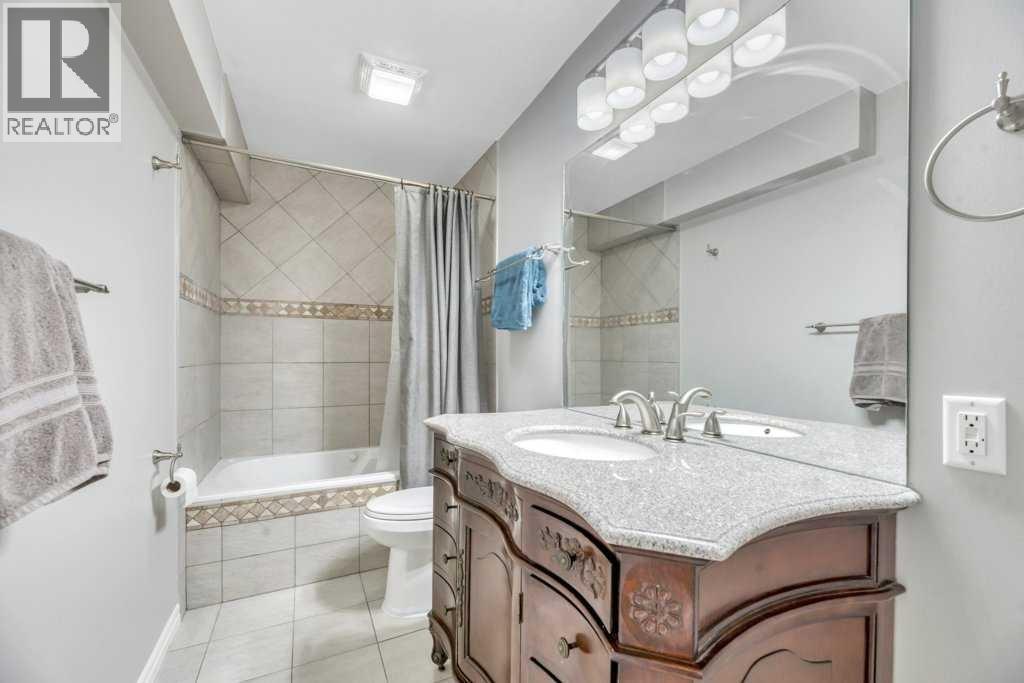 392 Rainbow Falls Way, Chestermere, Alberta  T1X 1S6 - Photo 47 - A2293151