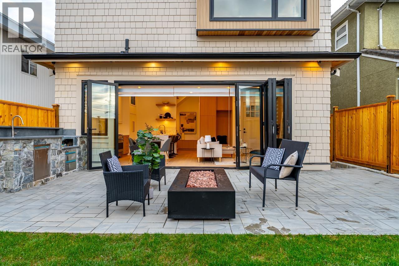 2 5355 Inverness Street, Vancouver, British Columbia  V5W 3P2 - Photo 4 - R3122286