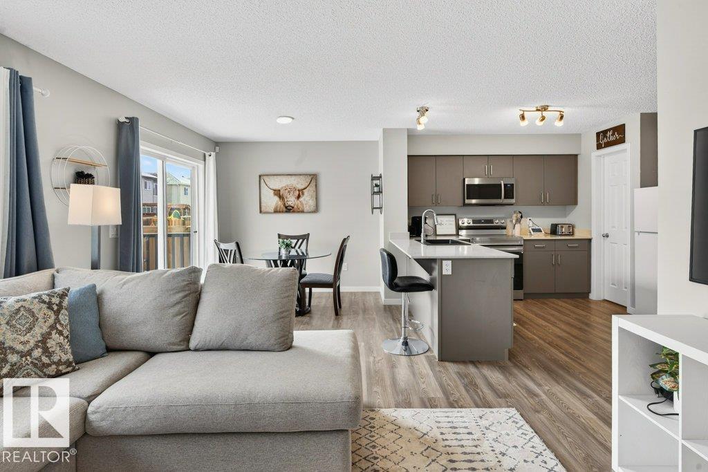 2037 Westerra Lo, Stony Plain, Alberta  T7Z 0H8 - Photo 6 - E4476097
