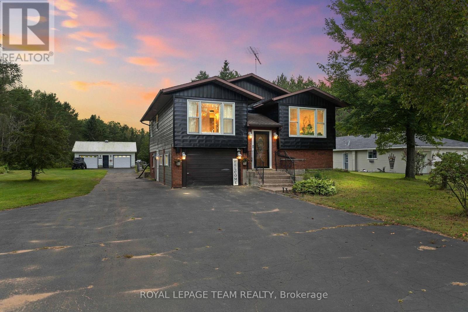 2365 SIMPSON PIT ROAD, Killaloe, Ontario