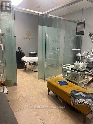 214 - 7163 Yonge Street, Markham, Ontario  L3T 0C6 - Photo 2 - N13125658