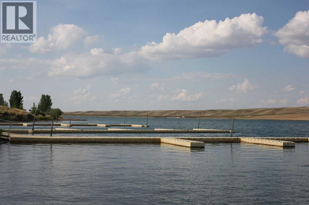26 White Pelican Way, Rural Vulcan County, Alberta  T0L 2B0 - Photo 6 - A2307432