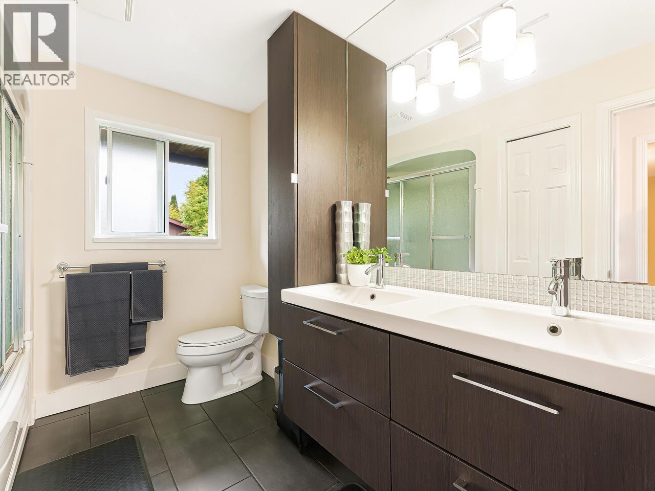 4426 Marine Drive, West Vancouver, British Columbia  V7W 2N9 - Photo 20 - R3123412