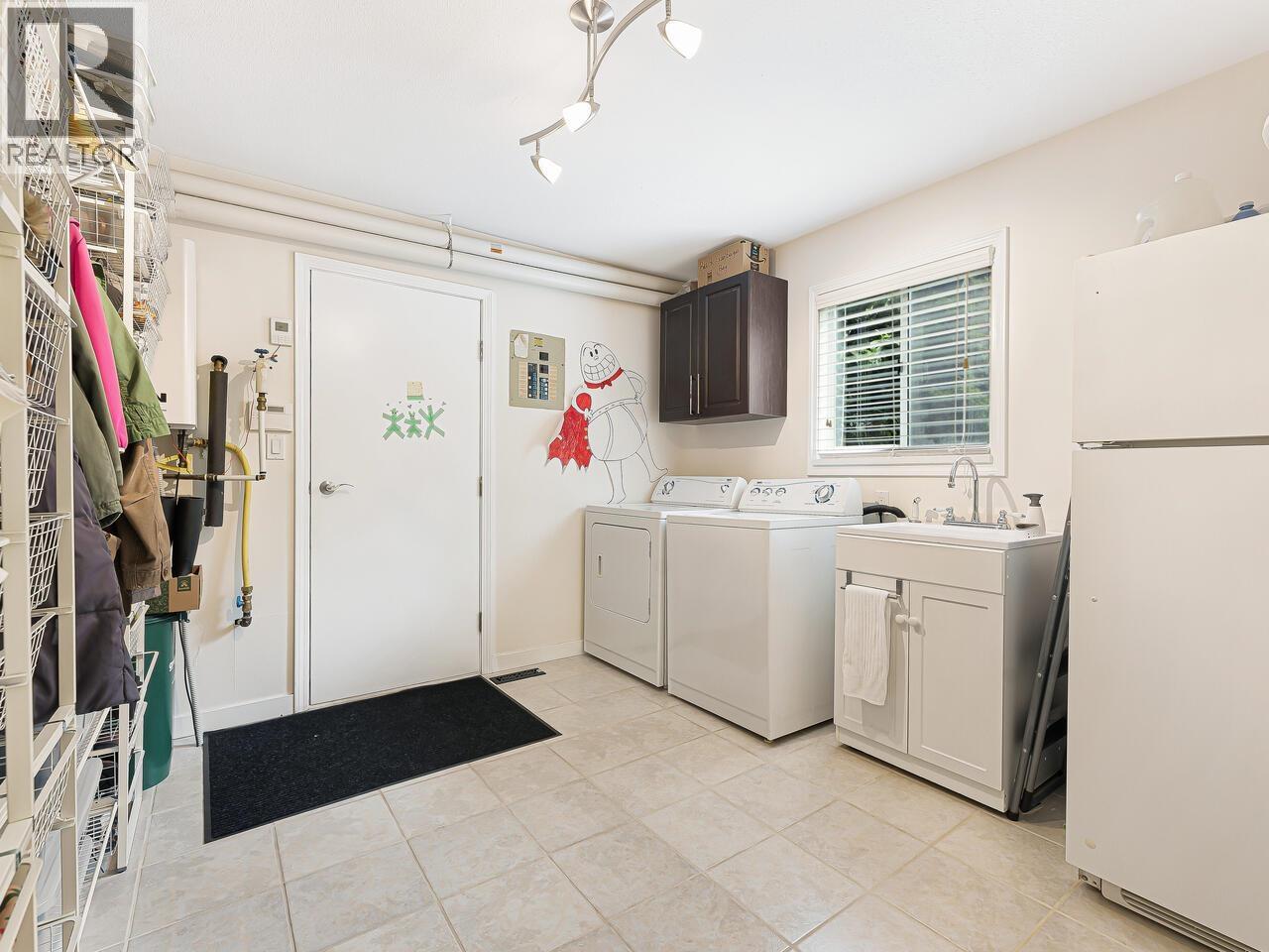 4426 Marine Drive, West Vancouver, British Columbia  V7W 2N9 - Photo 24 - R3123412