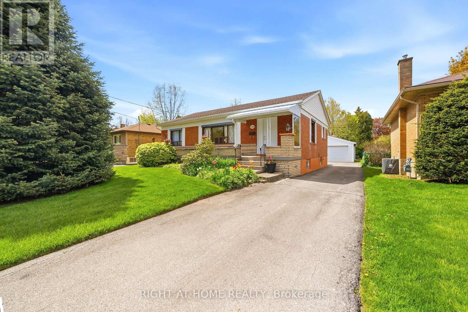 728 ASHLEY AVENUE, Burlington, Ontario