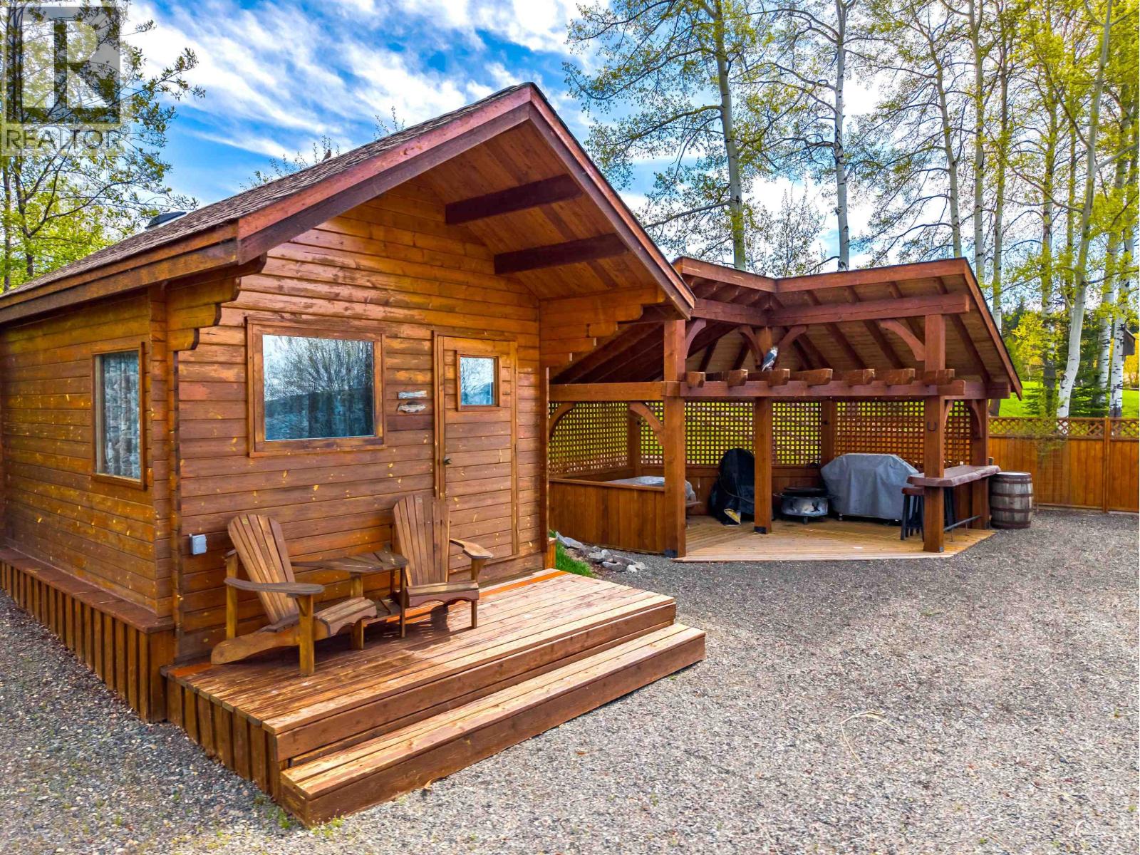 7962 Thirty Field Road, Bridge Lake, British Columbia  V0K 1X2 - Photo 6 - R3123636