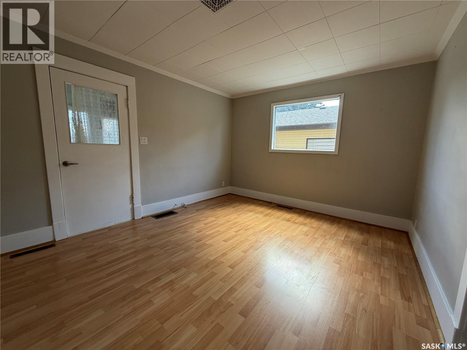 739 11th Street, Humboldt, Saskatchewan  S0K 2A0 - Photo 10 - SK035895