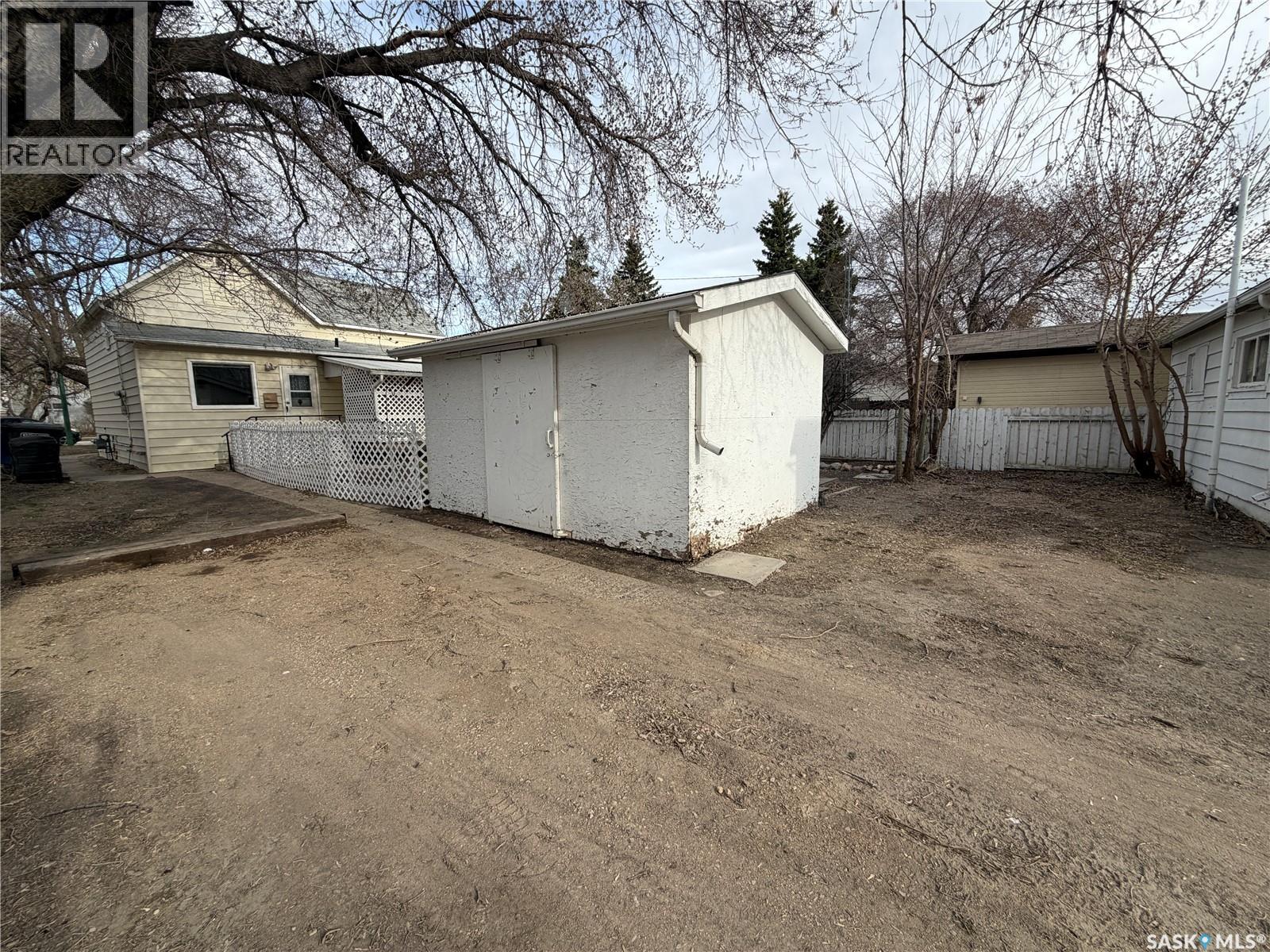 739 11th Street, Humboldt, Saskatchewan  S0K 2A0 - Photo 26 - SK035895