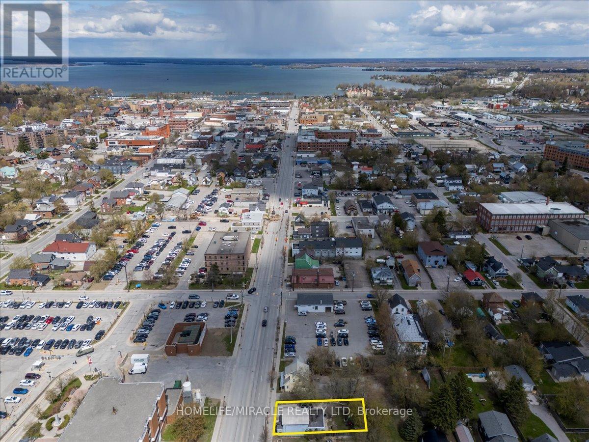 143 Colborne Street W, Orillia, Ontario  L3V 5B8 - Photo 17 - S13010518