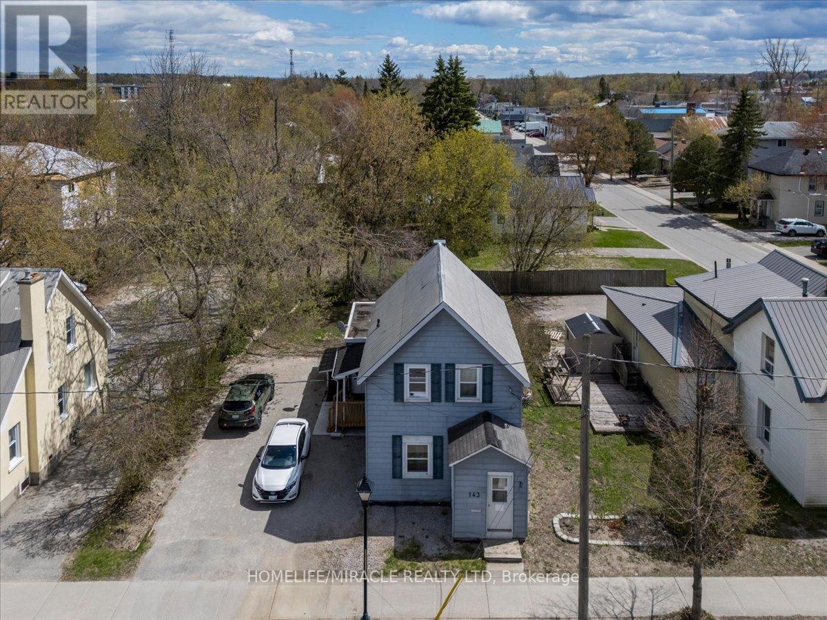 143 COLBORNE STREET W, Orillia, Ontario