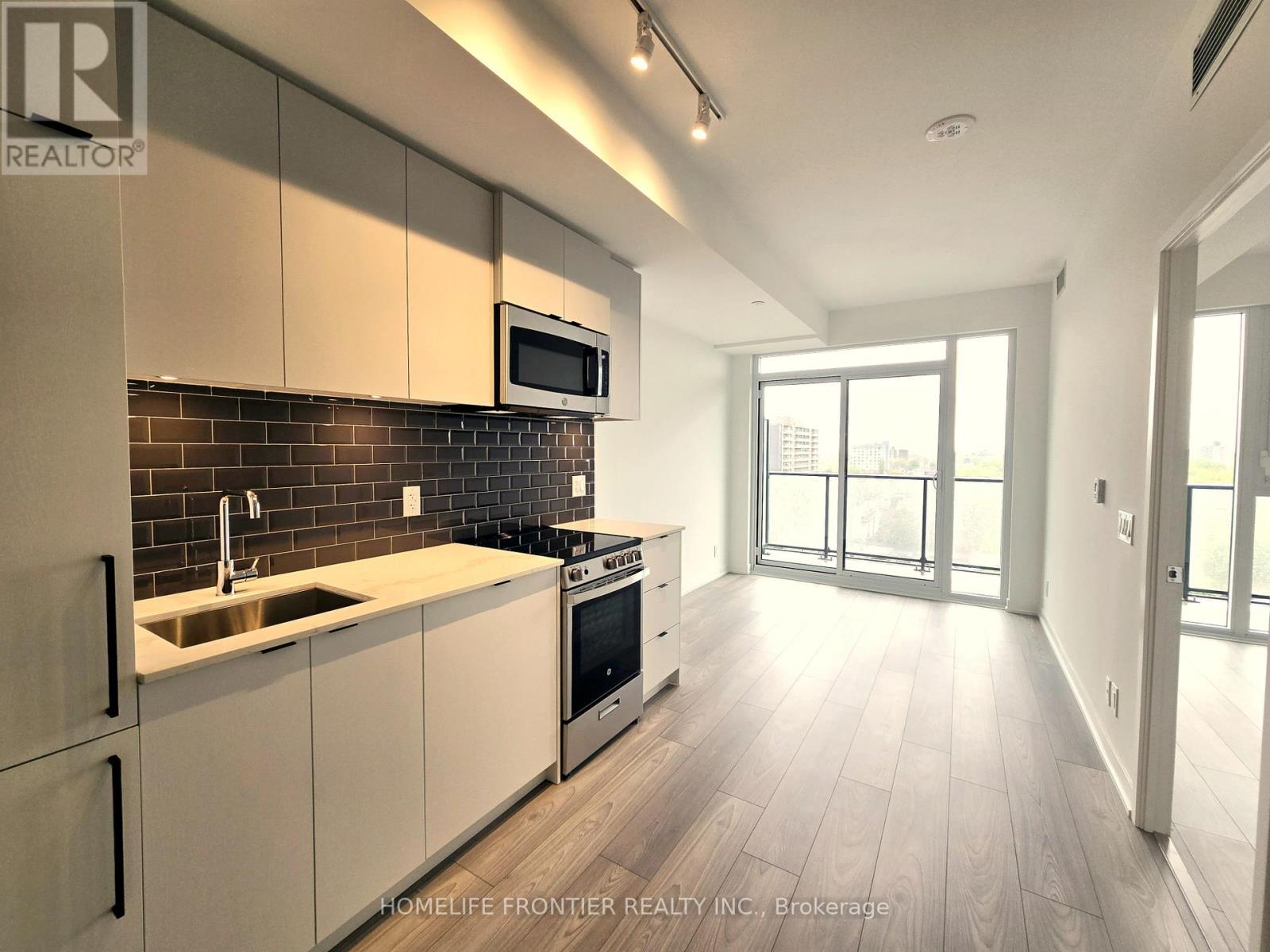822 - 1182 KING STREET W, Toronto, Ontario