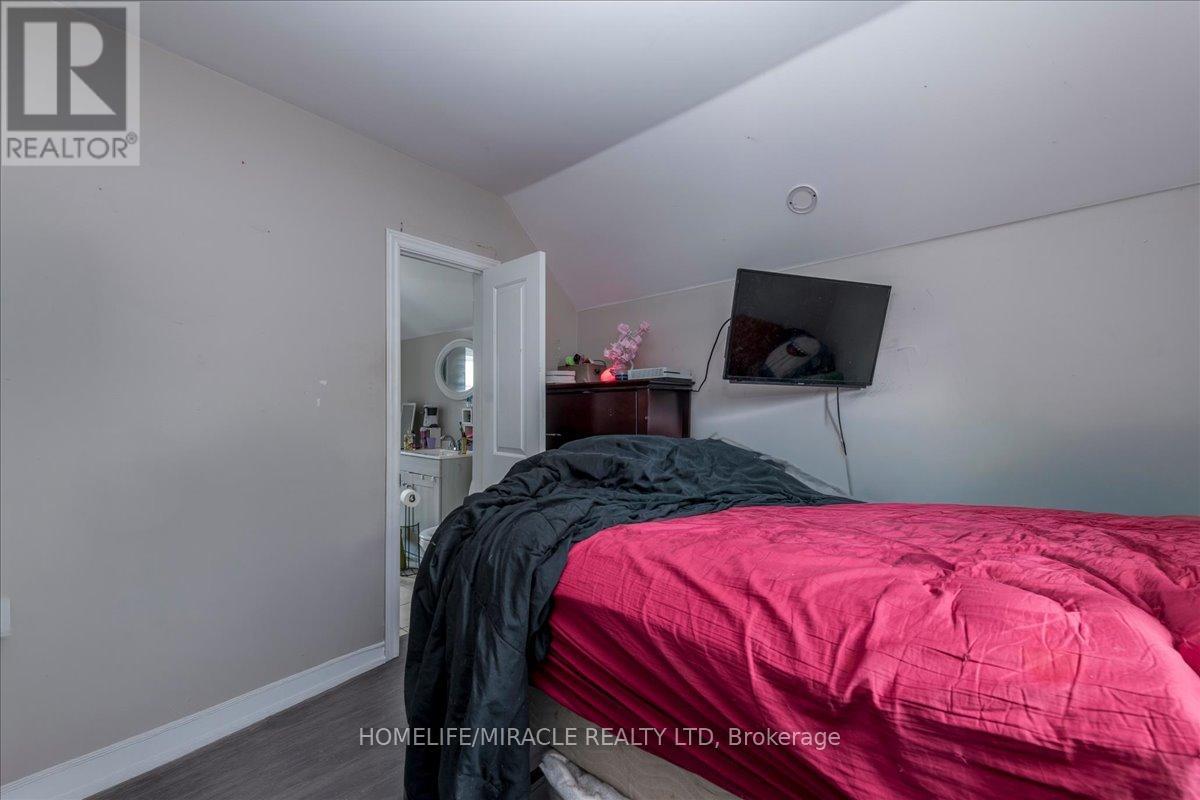 143 Colborne Street W, Orillia, Ontario  L3V 5B8 - Photo 7 - S13010518