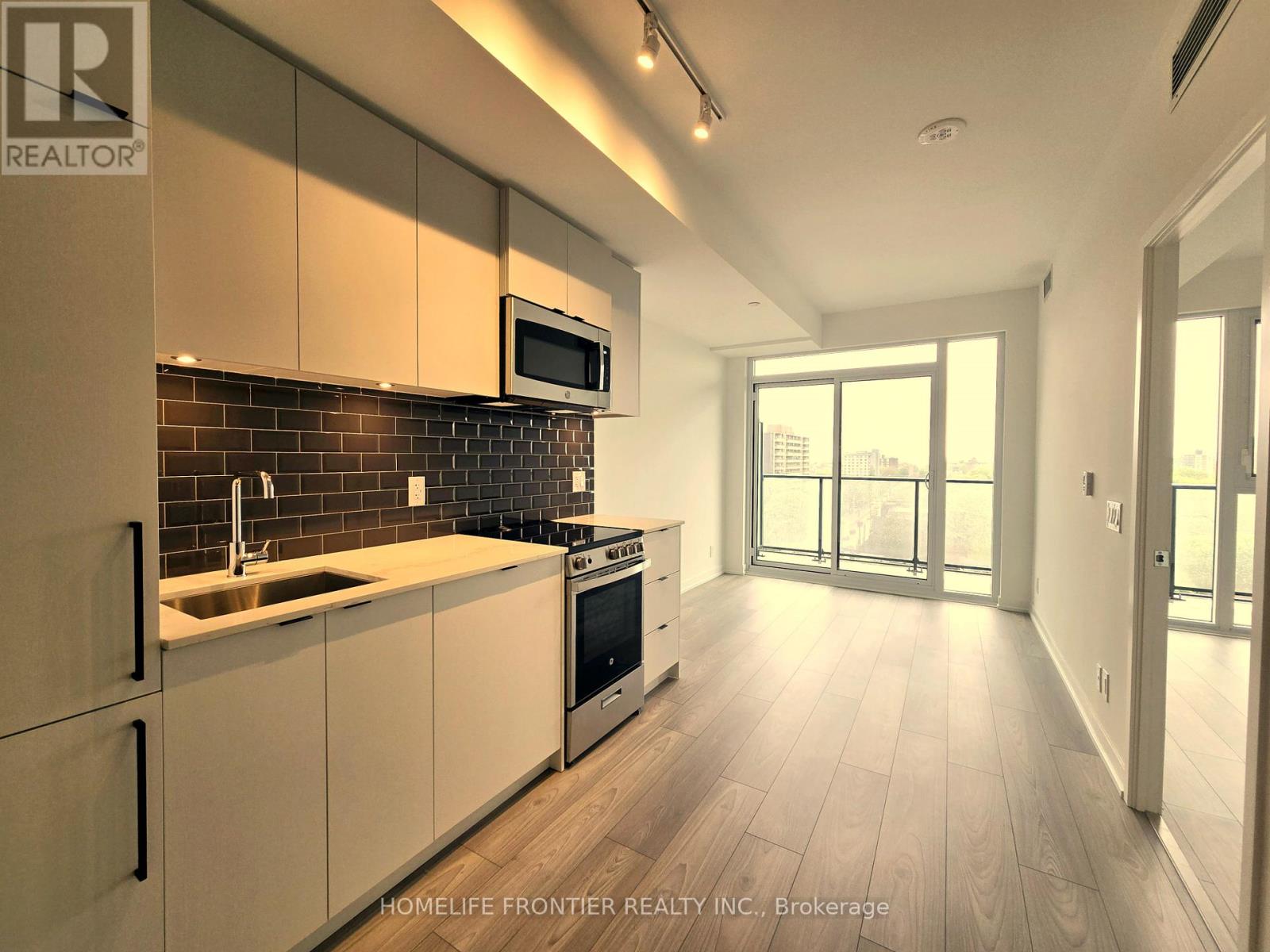 822 - 1182 King Street W, Toronto, Ontario  M6K 1E6 - Photo 2 - W13113010