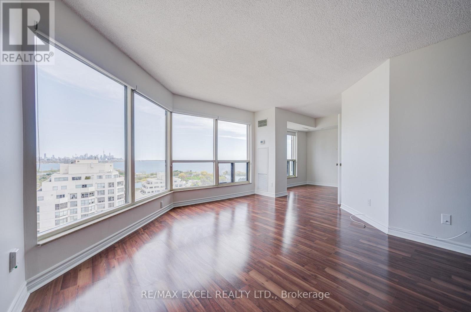 2105 - 2269 Lake Shore Boulevard W, Toronto, Ontario  M8V 3X6 - Photo 12 - W13119266