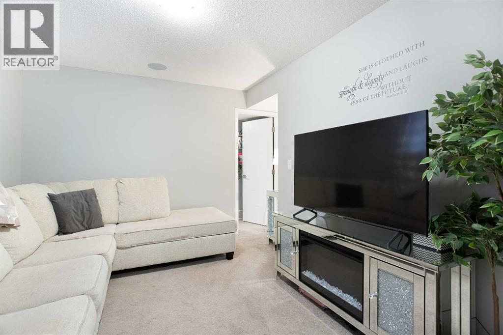 158 Osborne Common SW, Airdrie, Alberta  T4B 5G7 - Photo 22 - A2262053