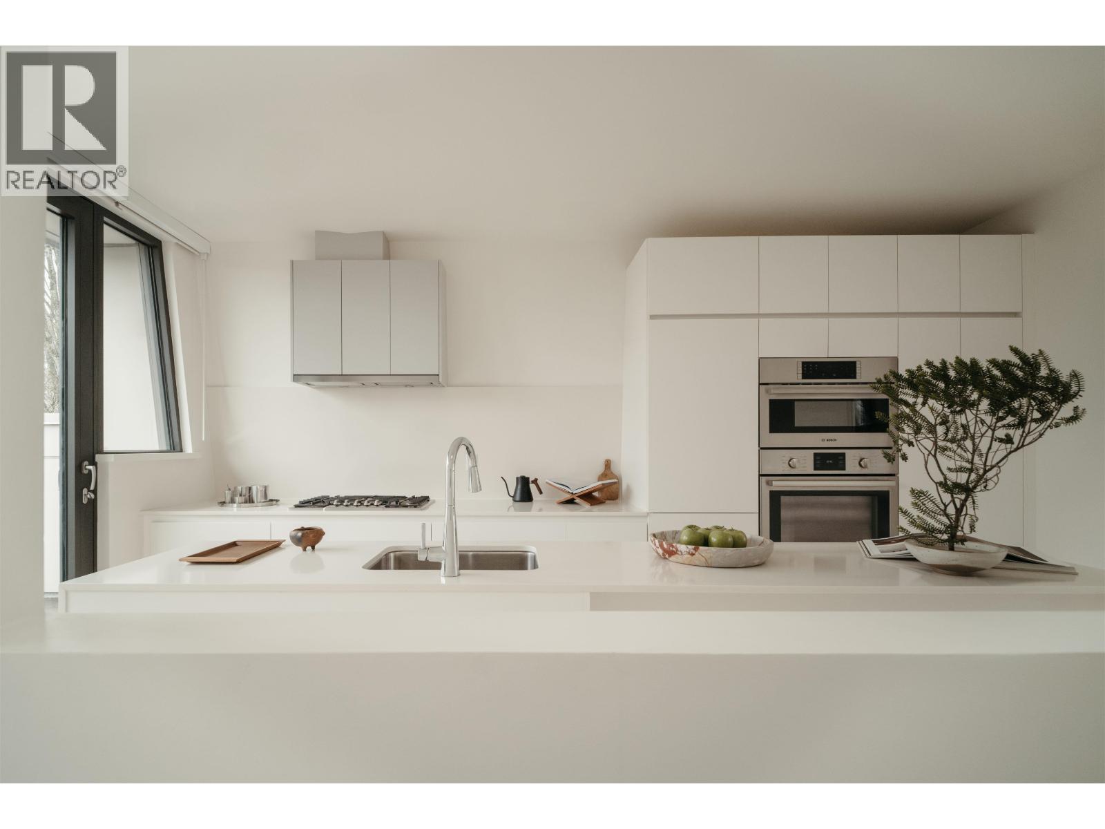 5 6 W 17th Avenue, Vancouver, British Columbia  V5Y 1Z4 - Photo 12 - R3123633