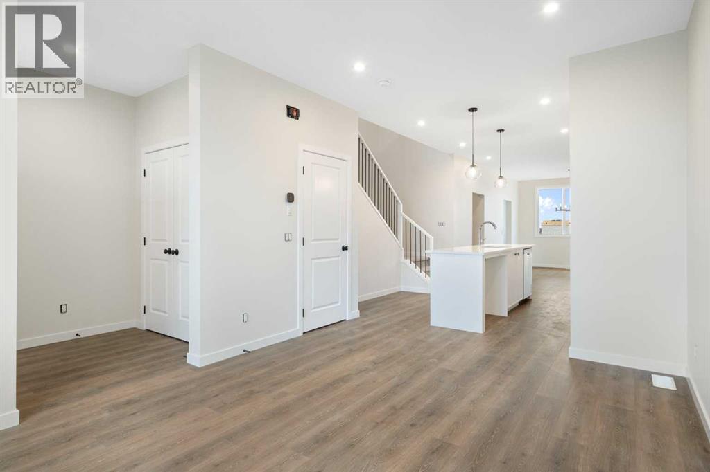 1457 Rangeview Drive SE, Calgary, Alberta  T3S 0P8 - Photo 14 - A2307401