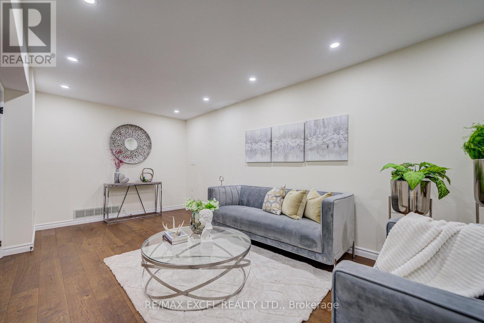 28 Karen Miles Crescent, Markham, Ontario  L3S 1Z6 - Photo 12 - N13118760