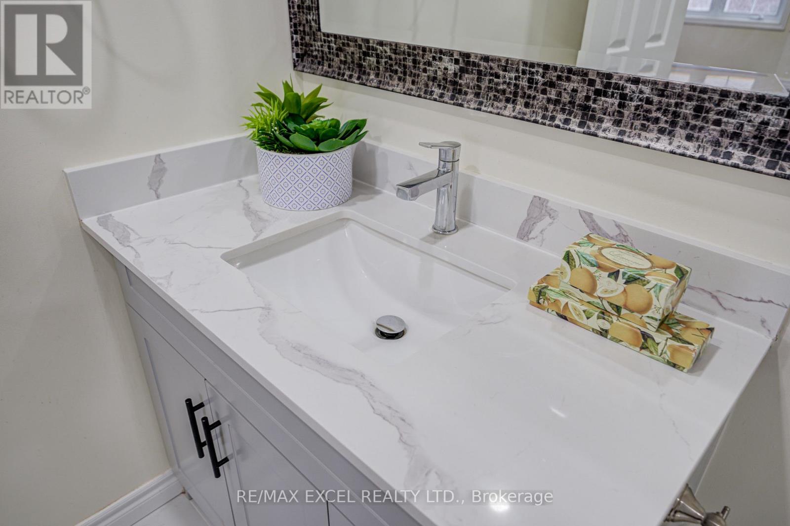 28 Karen Miles Crescent, Markham, Ontario  L3S 1Z6 - Photo 37 - N13118760