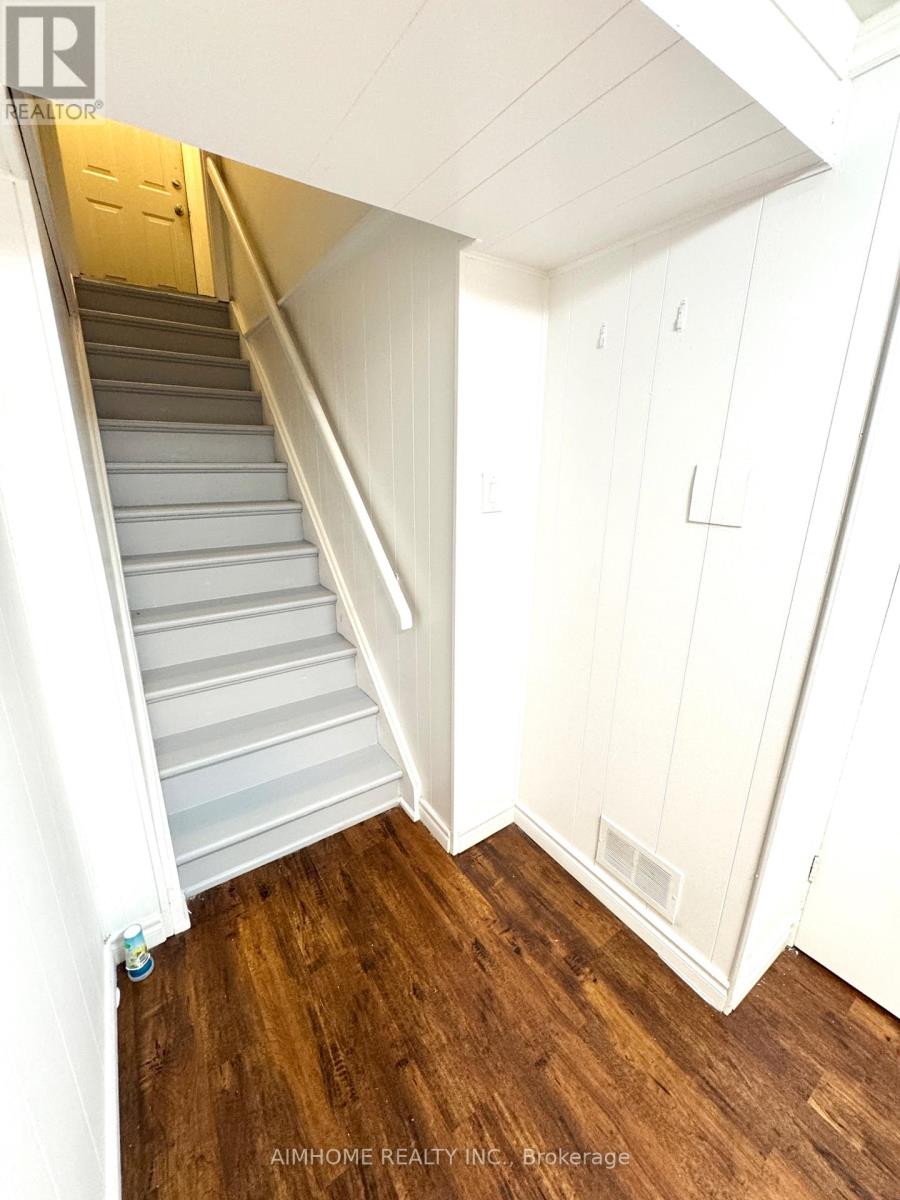 18 Rockport (Bsmt) Crescent S, Richmond Hill, Ontario  L4C 2L6 - Photo 12 - N12988590