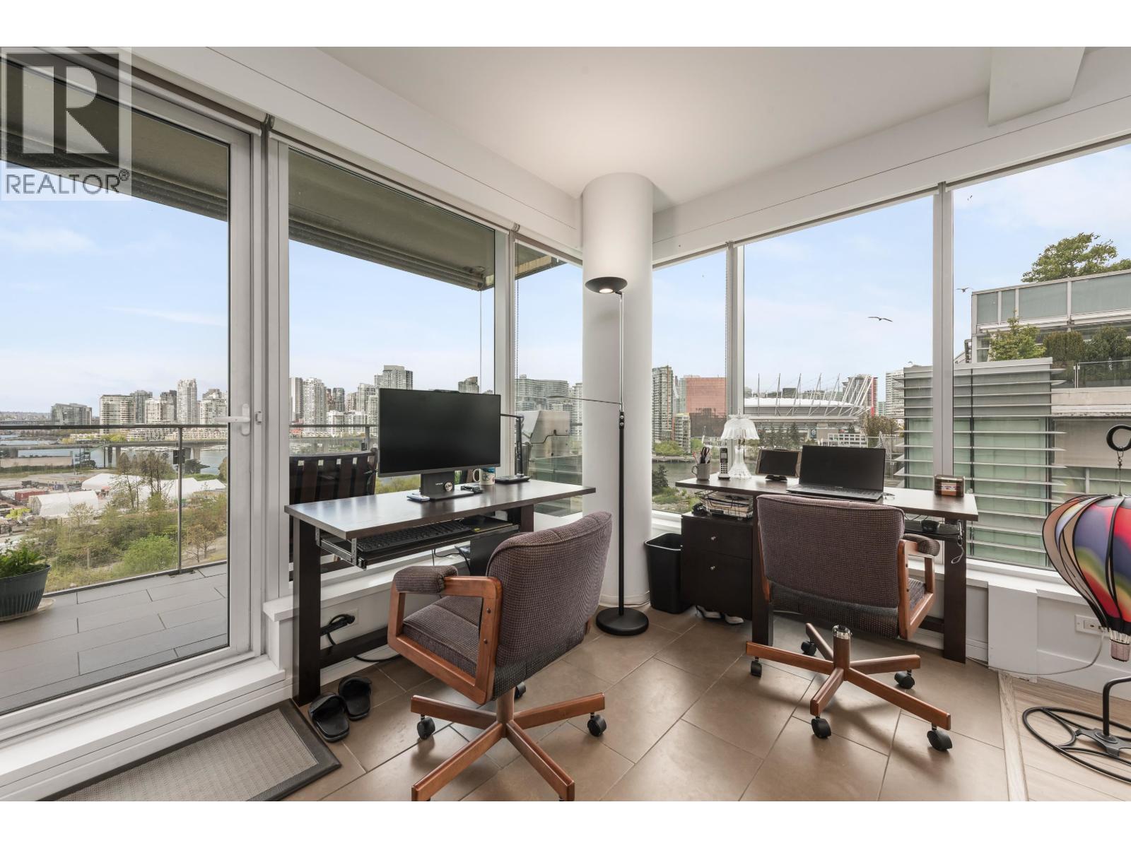 1009 181 W 1st Avenue, Vancouver, British Columbia  V5Y 0E3 - Photo 4 - R3116119