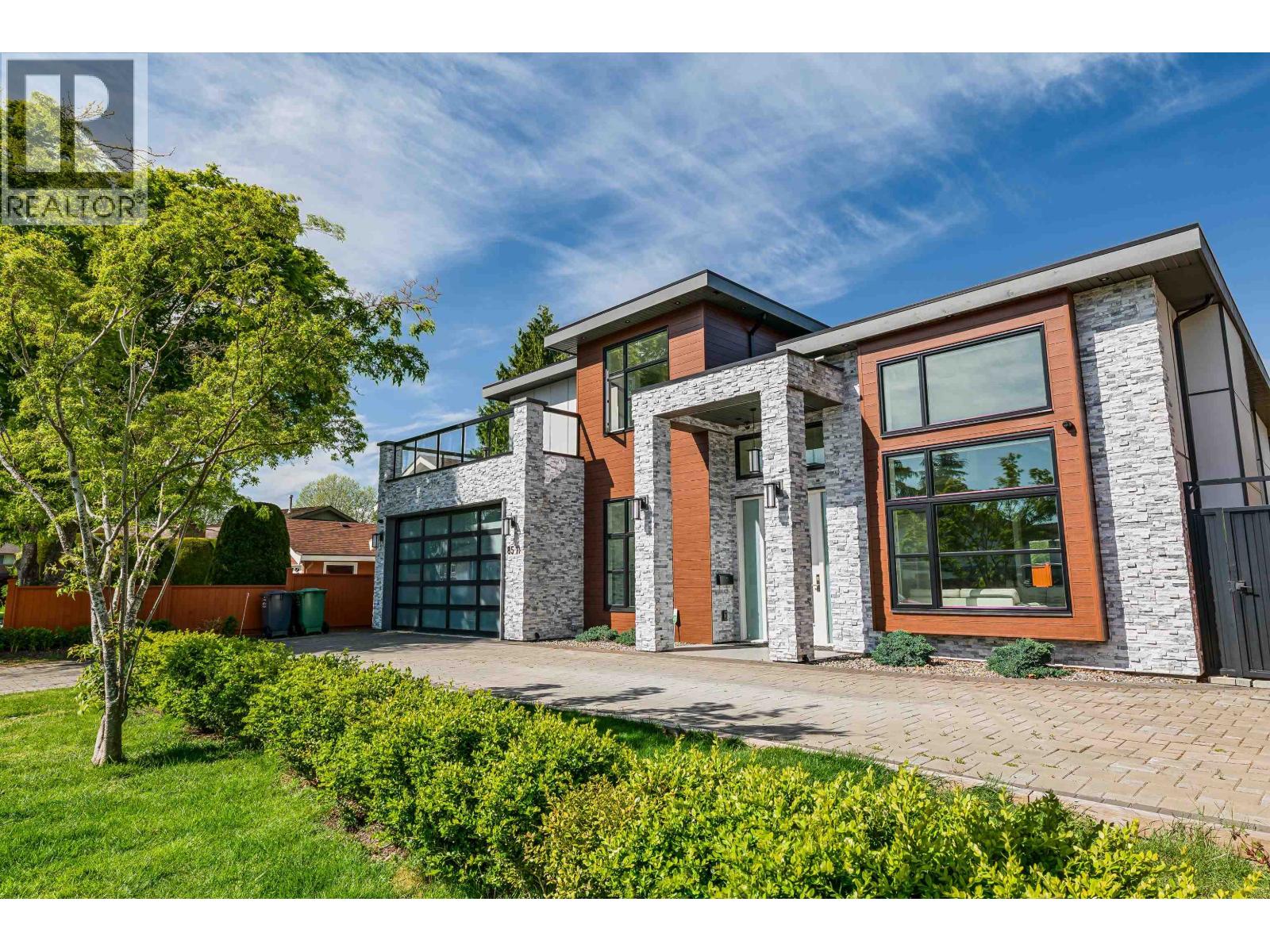 8511 SIERPINA DRIVE, Richmond, British Columbia