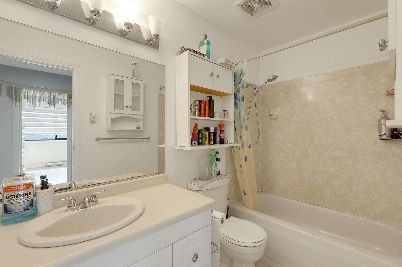 252 9452 Prince Charles Boulevard, Surrey, British Columbia  V3V 1S6 - Photo 13 - R3123219