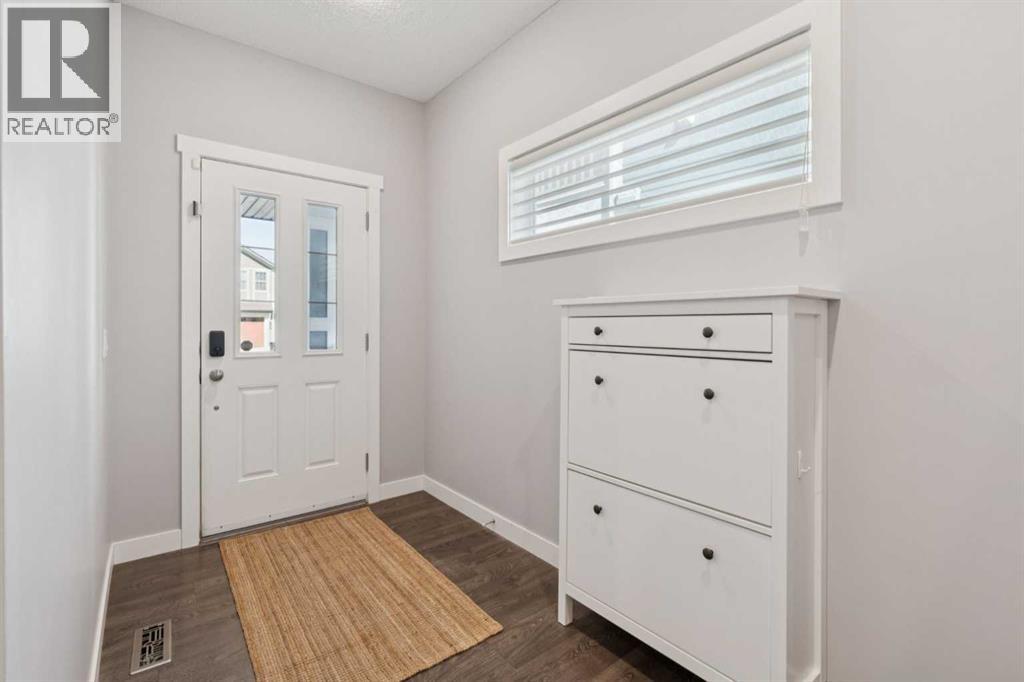 52 Mahogany Way Se, Calgary, Alberta  T3M 1N5 - Photo 6 - A2309752