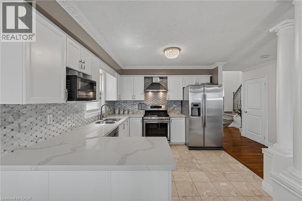 512 Snowdrop Court, Kitchener, Ontario  N2E 4G4 - Photo 15 - 40829433