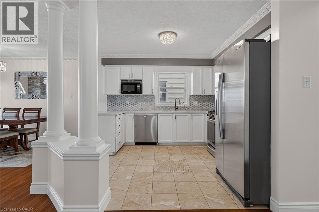 512 Snowdrop Court, Kitchener, Ontario  N2E 4G4 - Photo 6 - 40829433