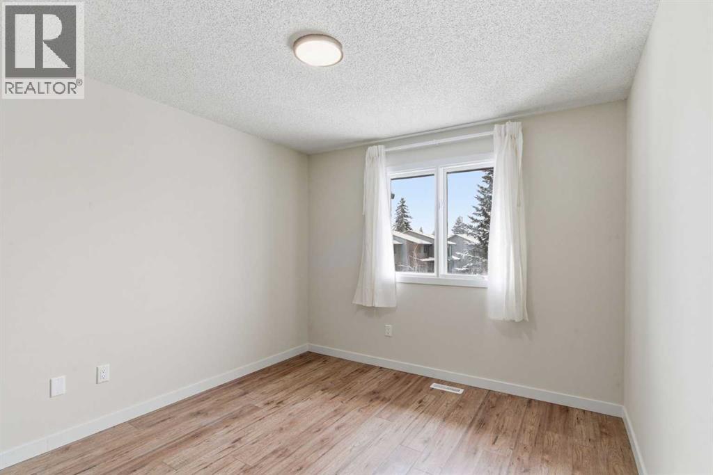 6, 23 Glamis Drive Sw, Calgary, Alberta  T3E 6S3 - Photo 27 - A2293921