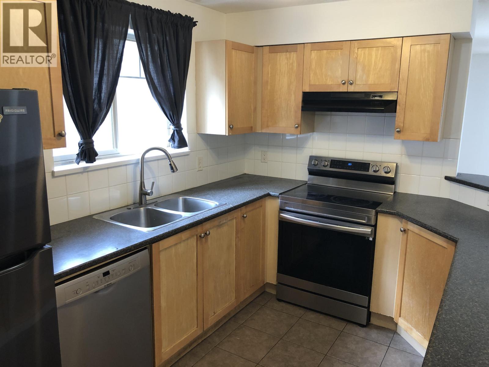 2321 244 Sherbrooke Street, New Westminster, British Columbia  V3L 0A4 - Photo 5 - R3121839