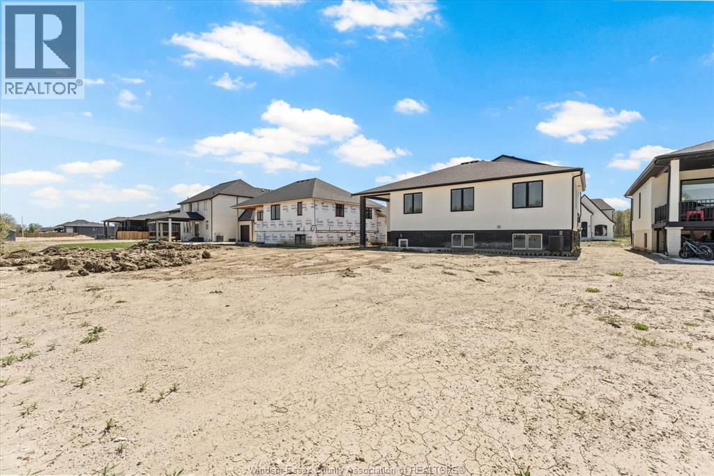 8312 Annie, Mcgregor, Ontario  N0R 1J0 - Photo 33 - 26011059