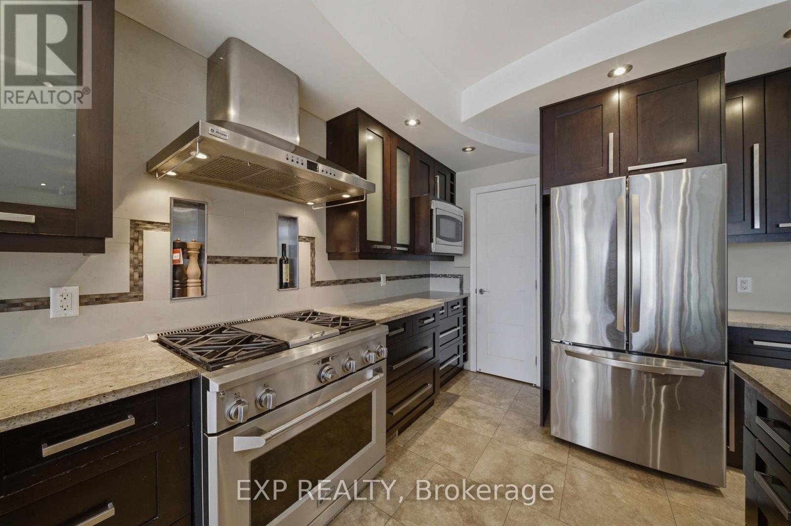 1356 Louis Lane, Ottawa, Ontario  K1B 3N5 - Photo 7 - X13125742
