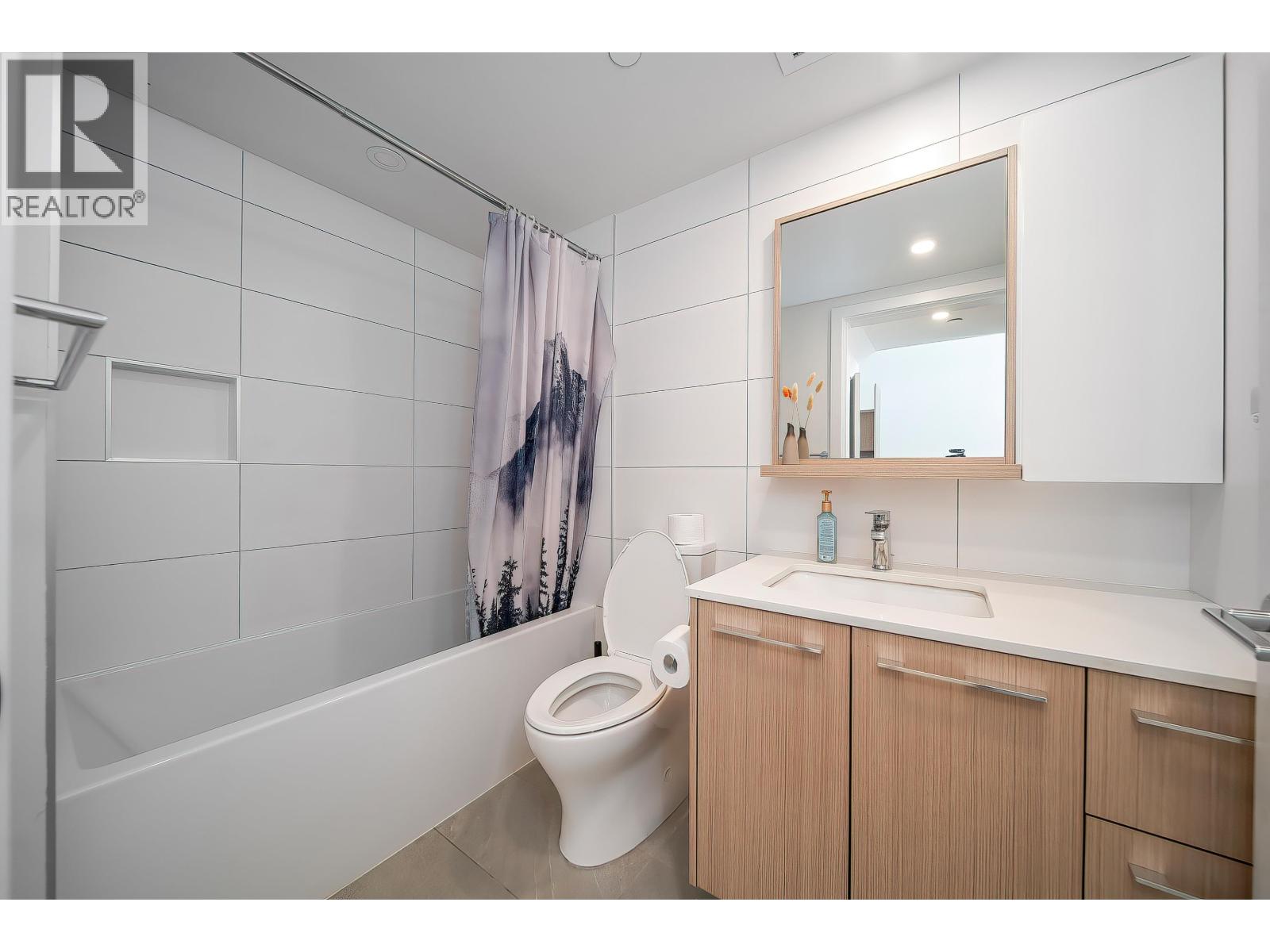 307 9888 University Crescent, Burnaby, British Columbia  V5A 0G4 - Photo 17 - R3122975