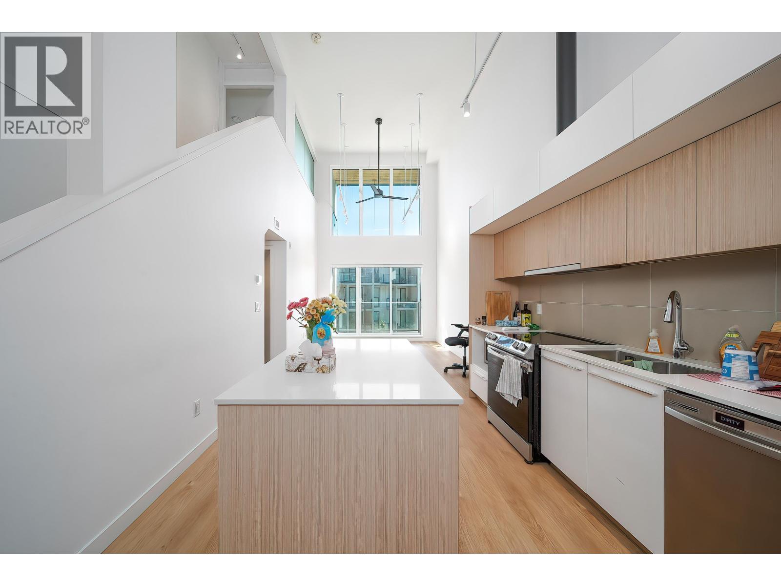 307 9888 University Crescent, Burnaby, British Columbia  V5A 0G4 - Photo 9 - R3122975