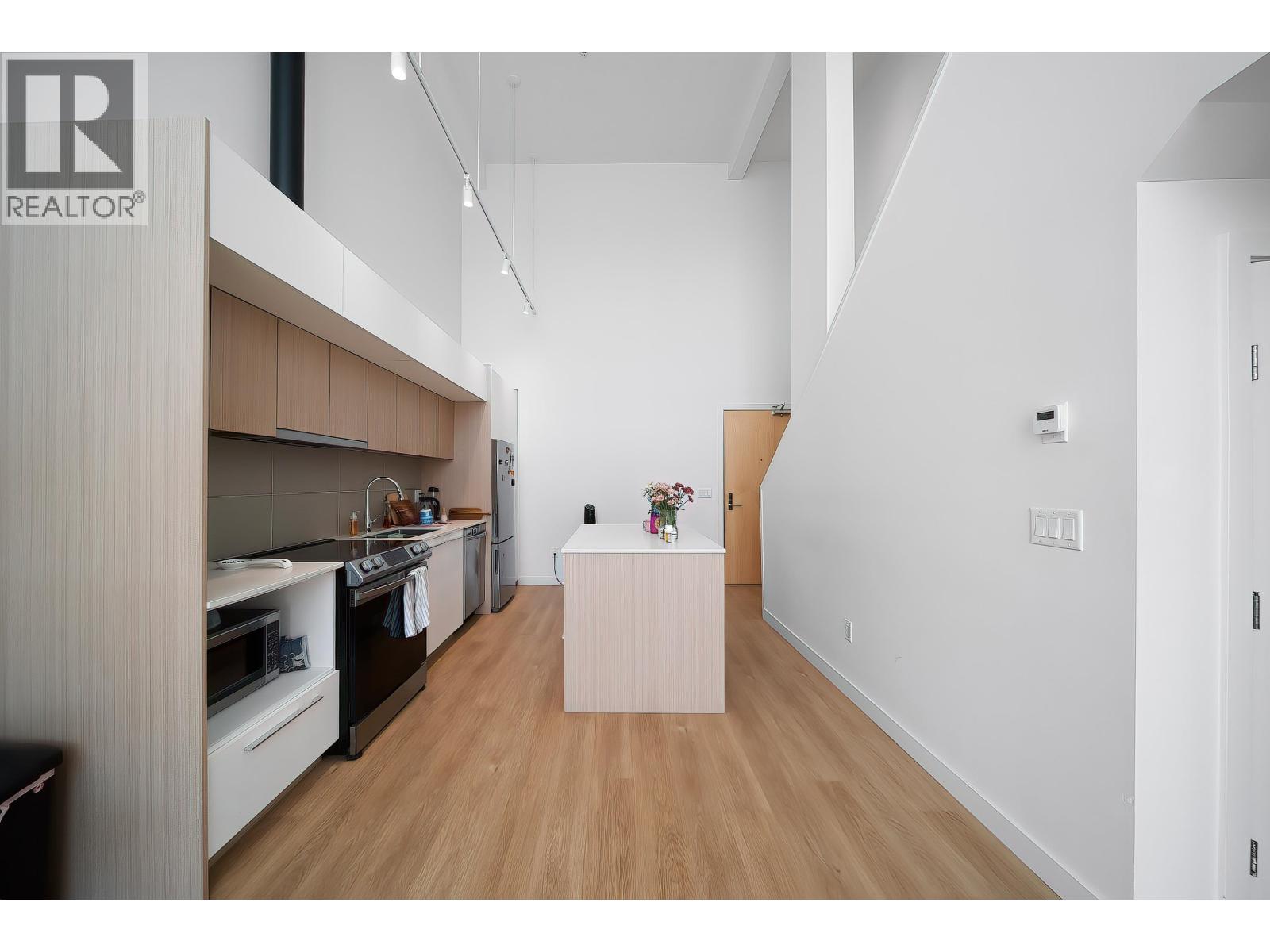 307 9888 University Crescent, Burnaby, British Columbia  V5A 0G4 - Photo 10 - R3122975